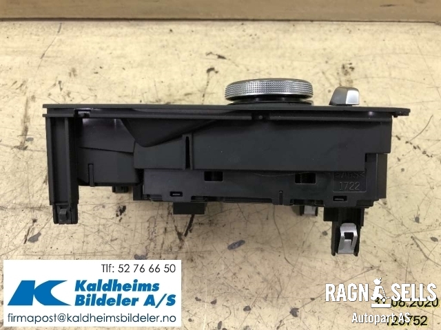 Bryter diverse til Audi Q2 2016-->>  (81B 919 614 A|)