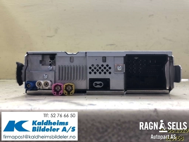 Bilstereo navigasjon til Audi Q2 2016-->>  (81A 035 188 D|81A035188D|28618500)