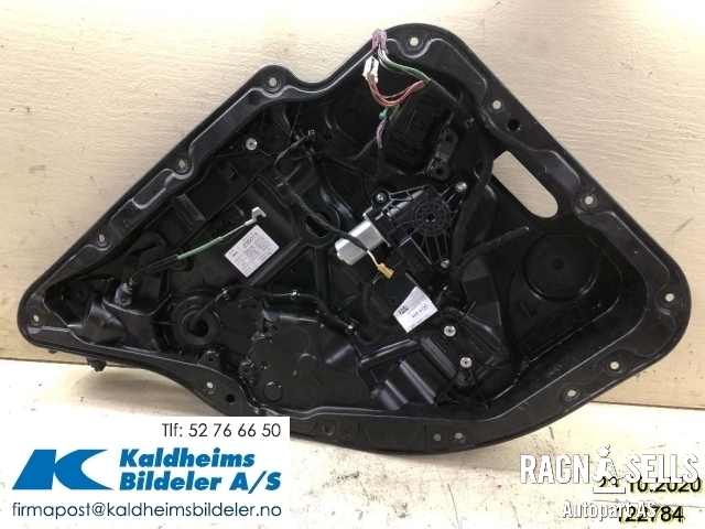 Ruteheis til Mercedes C-Klasse 2014-2018 (Fase 1) (W205) (W205) (A2055409006)