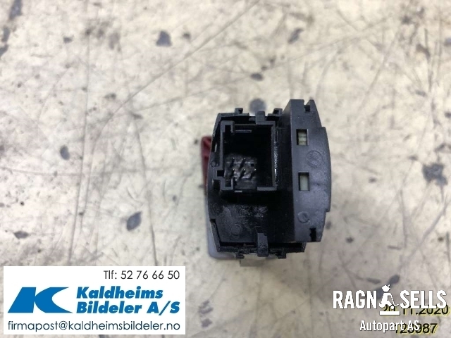Bryter nødblink til BMW i3 2013-2022  (61 31 9 423 270|61 31 9 354 187|3474120105)