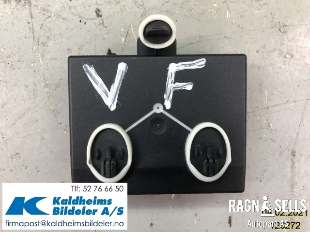 Styreenhet dør venstre foran til Audi A4 2007-2014 (Type IV) (B8) (B8) (8K0959793B|000100D8)