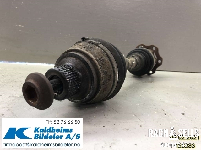 Drivaksel høyre foran, bensin/automat til Audi A4 2007-2014 (Type IV) (B8) (B8) (8K0407271Q)