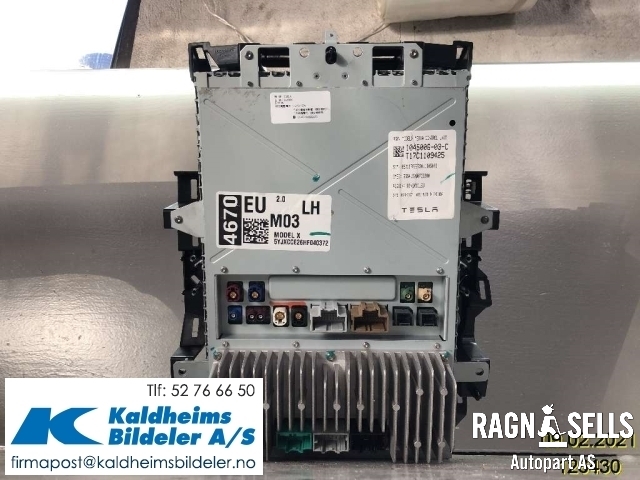 Instrument kjørecomputer til Tesla Model X 2016-->>  (1045006-03-C||T17C1109425)