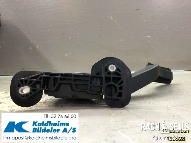 Pedal gass til Tesla Model X 2016-->>  (1005307-00-A||6PV93337017|BE5C9F836AA)