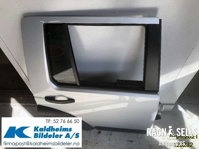 Dør høyre bak til Land Rover Discovery 2005-2009 (Type III)  (BFA780100|)