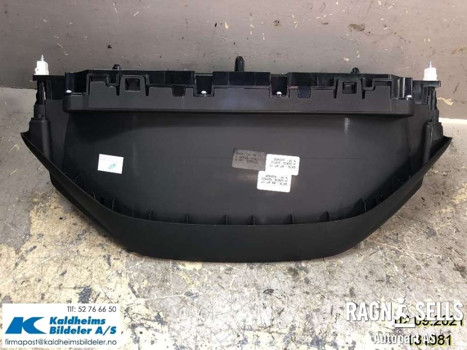 Instrumentpanel til Peugeot 3008 2016-->> (Type II) (981039448001|98 103 944 80)