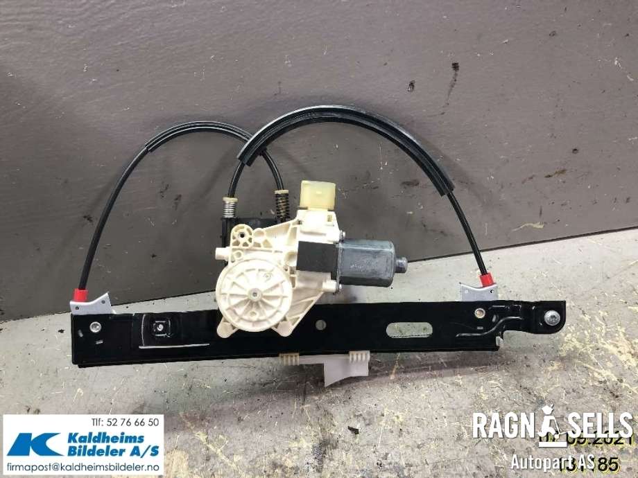 Ruteheis til Ford Mondeo 2011-2014 (Type IV, Fase 2)  (130822286|6M21-14553-BA|)