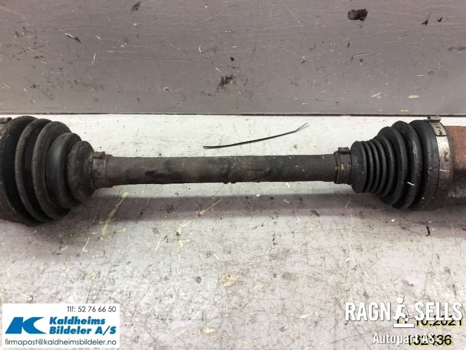 Drivaksel høyre foran, diesel/automat til VW Tiguan 2016-2020 (Type II, Fase 1)  (3Q0 407 272 BH)