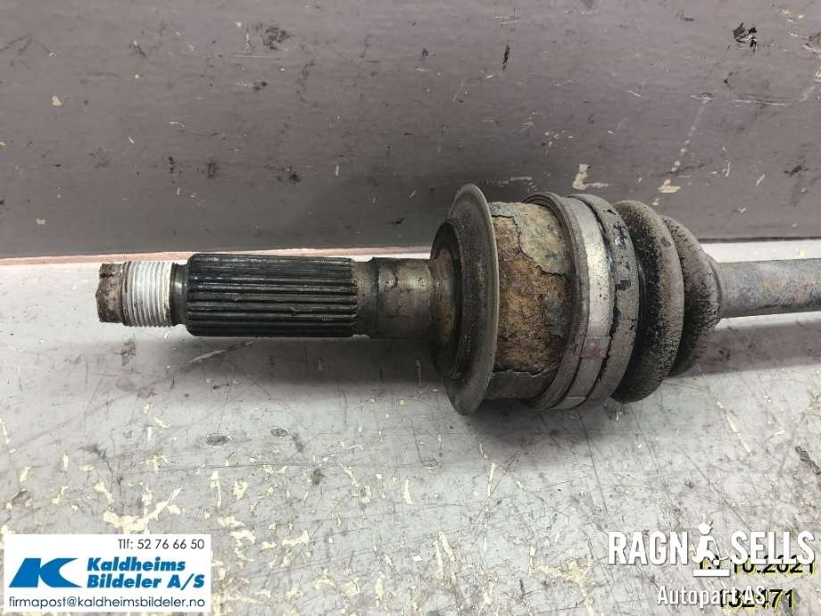 Drivaksel høyre bak, bensin/automat til Subaru Forester 2008-2013 (Type III)  (28421SC002)