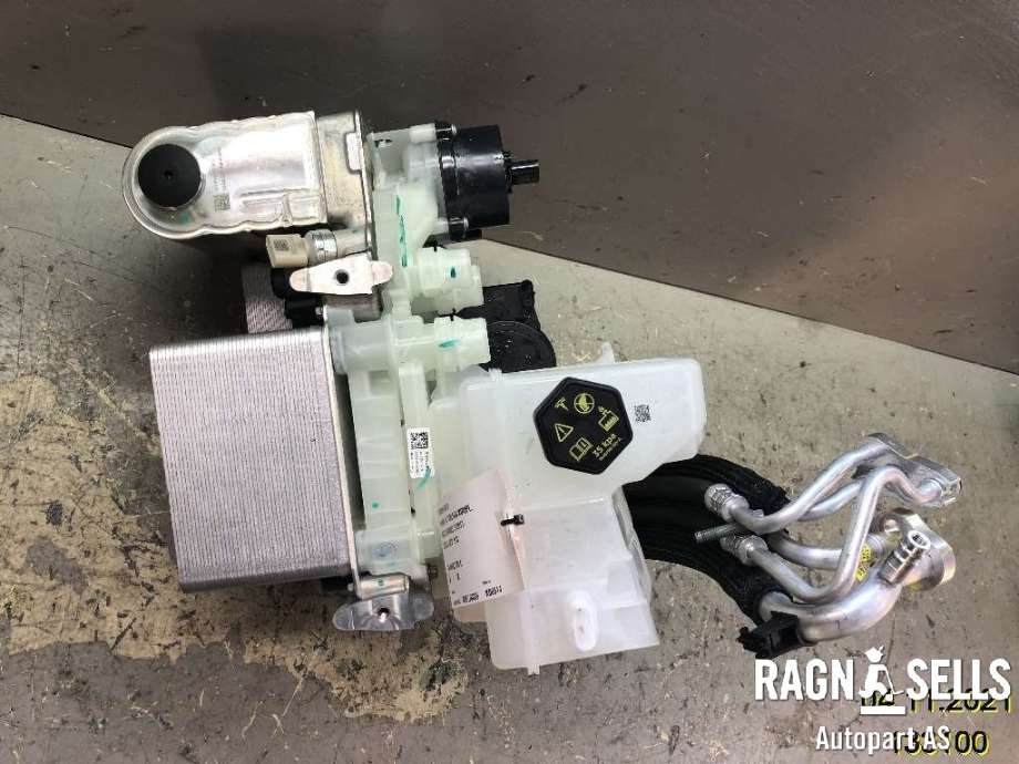 Aircondition diverse til Tesla Model 3 2018-2023 (Fase 1)  (1549902-00-C|1506859-00-D|1613703-00-B)