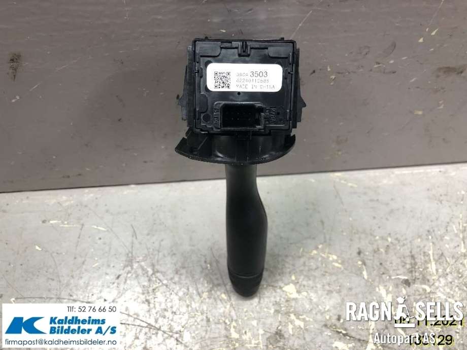 Bryter blink til Opel Astra K 2015-->>  (39043503|39149294|84974441)