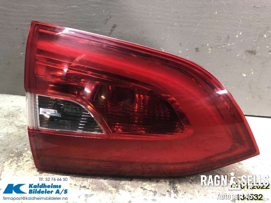 Baklykt venstre indre til Peugeot 308 2013-2021 (Type II)  (|96 780 980 80)