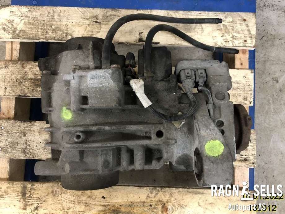 Kardang klokke bak til VW Transporter / Caravelle 2003-2009 (Fase 1) (T5) (T5) (3P061022000039|02W 525 010 J|)