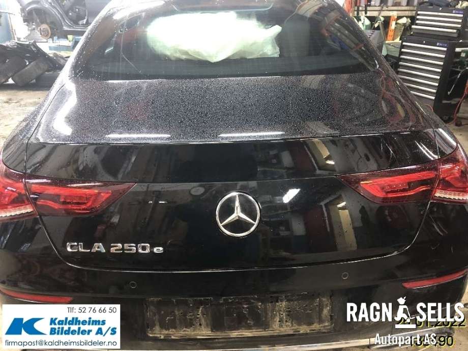 Bakluke sedan til Mercedes CLA 2019-->> (C118) (C118) (A 118 750 06 00|)