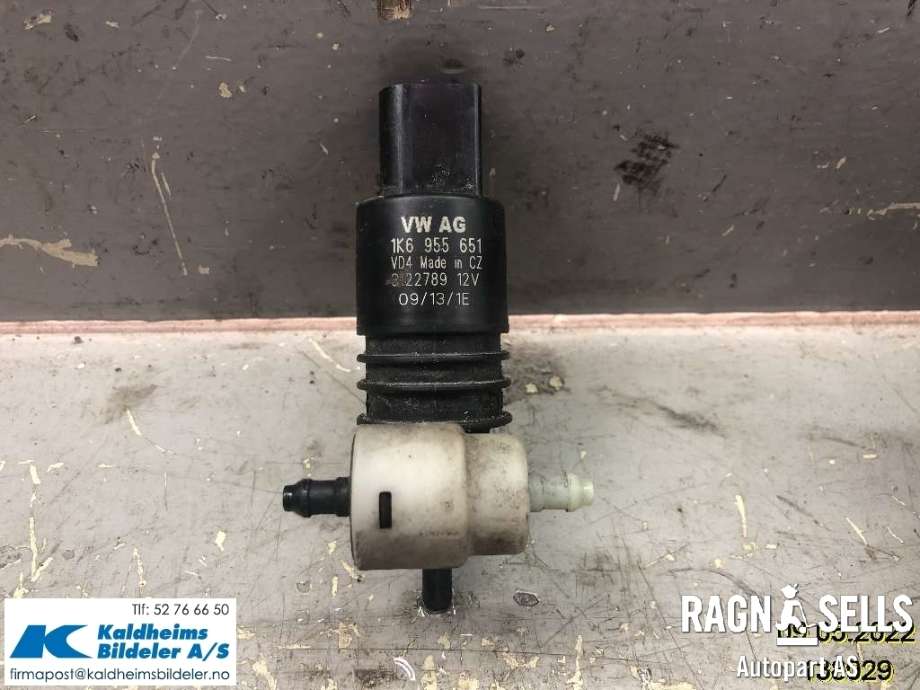 Spylerpumpe foran til Audi A3, 2012-2016 (Type III, Fase 1)  (1K6955651)