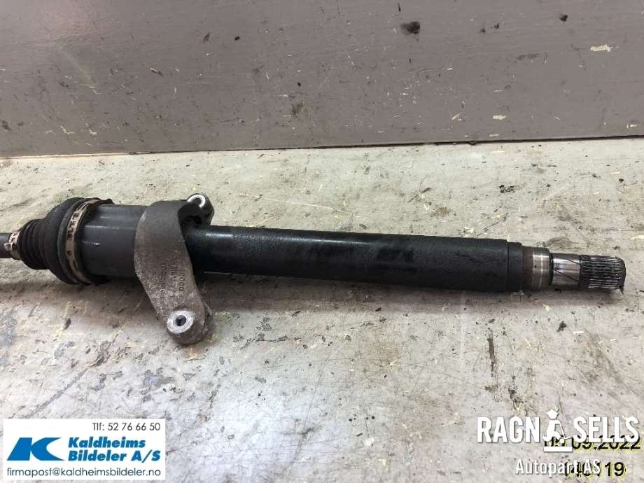 Drivaksel høyre foran, diesel/manuell til Mini Countryman 2010-2016 (R60) (R60) (31 60 9 806 470|9809174|)