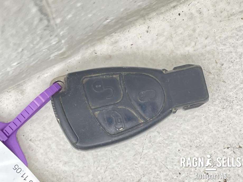 Nøkkel til Mercedes Vito/Viano 2004-2010 (Fase 1) (W639) (W639) (A 639 766 01 06|A 906 905 85 00|)