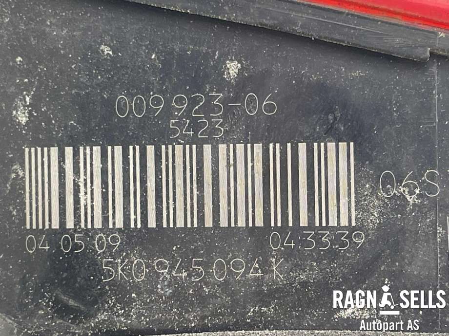 Baklykt høyre indre til VW Golf VI 2008-2012 (5K0 945 094K|)