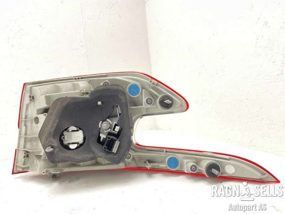 Baklykt venstre til Peugeot 308 2013-2021 (Type II) (96 780 939 80|)
