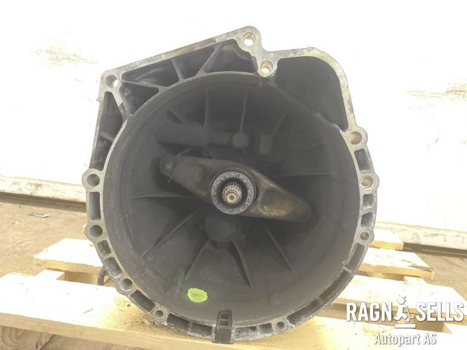 Girkasse manuell 6-trinn til BMW 3-Serie 2012-2018 (F30/F31/F34) (F30/F31/F34) (23 00 7 633 990||GS6-17BG)
