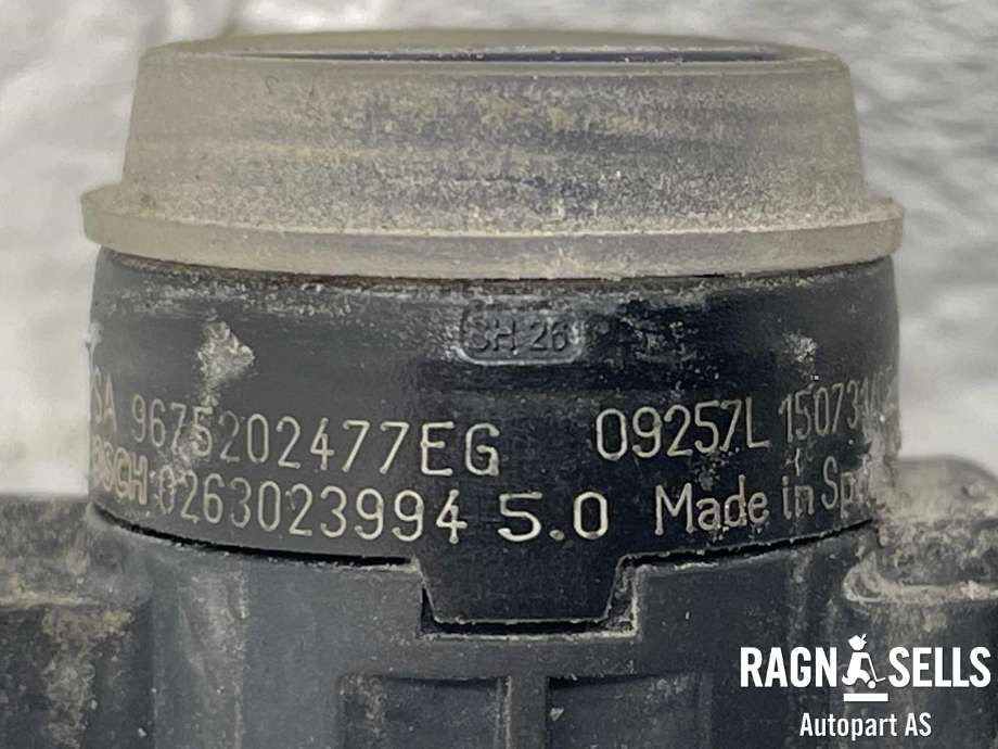 Parkeringssensor bak til Peugeot 308 2013-2021 (Type II)  (16 083 217 80|9675202477EG|0263023994|)