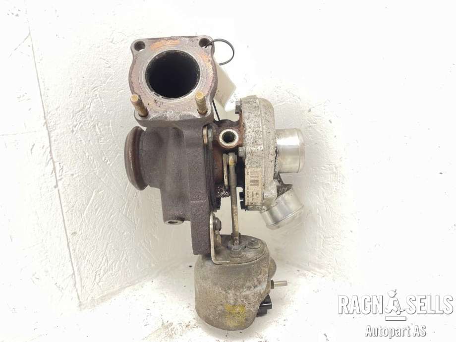 Turbo til Ford Mondeo 2011-2014 (Type IV, Fase 2)  (GARRETT|GTB1449VZ|9677063780|9064981|9M5Q-6K682-BB|1682002|1724673|1809624|1864631|1866871|9M5Q6K682AA|9M5Q6K682AB|9M5Q6K682AC|9M5Q6K682BB)