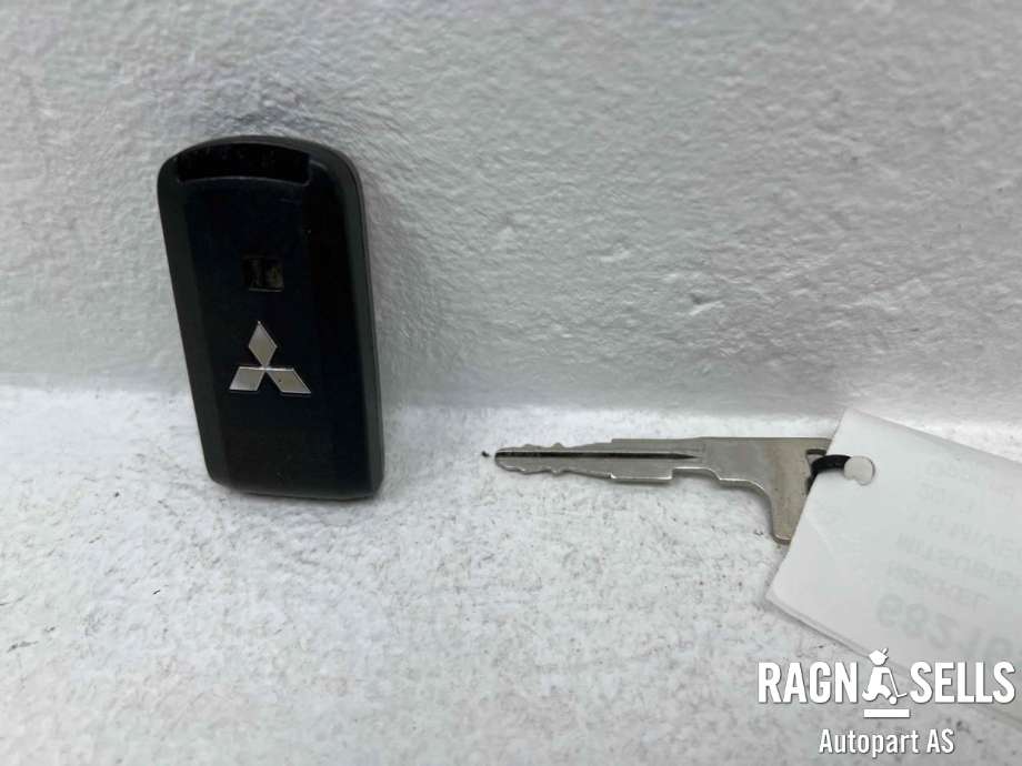 Nøkkel til Mitsubishi ASX 2010-2019 (8637A662|)