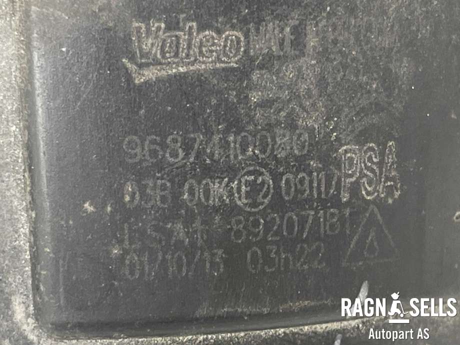 Tåkelykt høyre foran til Peugeot 308 2013-2021 (Type II) (6208 Q3|)
