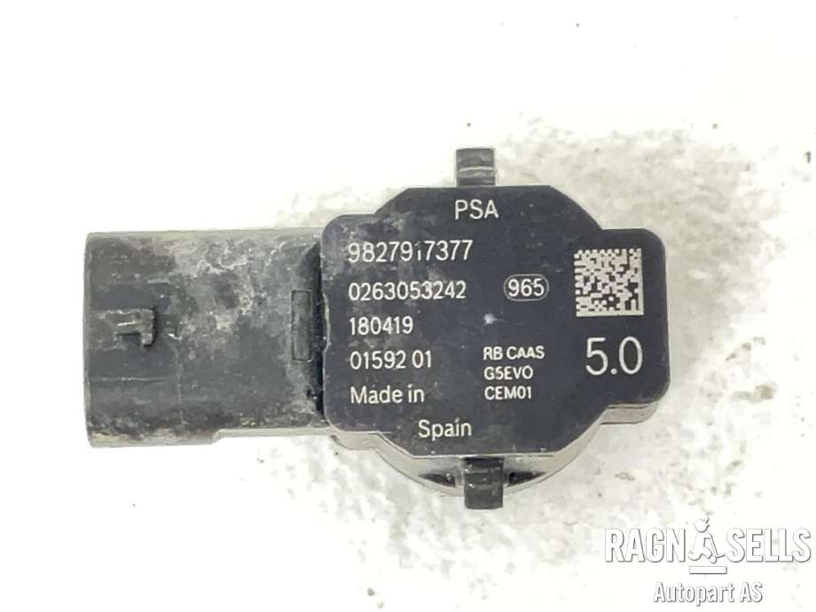 Parkeringssensor bak til Peugeot 5008 2017-->> (Type II)  (9827917377|98 279 173 80|)