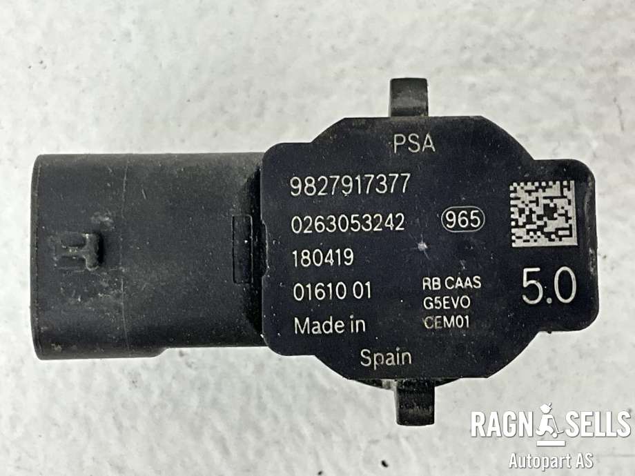 Parkeringssensor bak til Peugeot 5008 2017-->> (Type II)  (9827917377|98 279 173 80|)