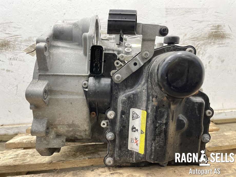 Girkasse automat til Škoda Rapid 2012-2019  (SSS|0CW 300 042 C|)