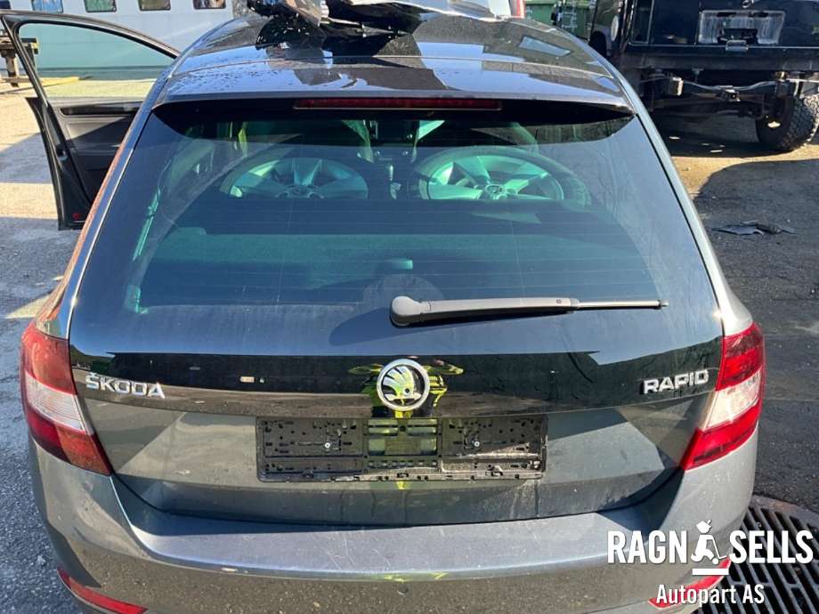 Bakluke stasjonsvogn til Škoda Rapid, 2012-2019 (5JJ 827 023 G)