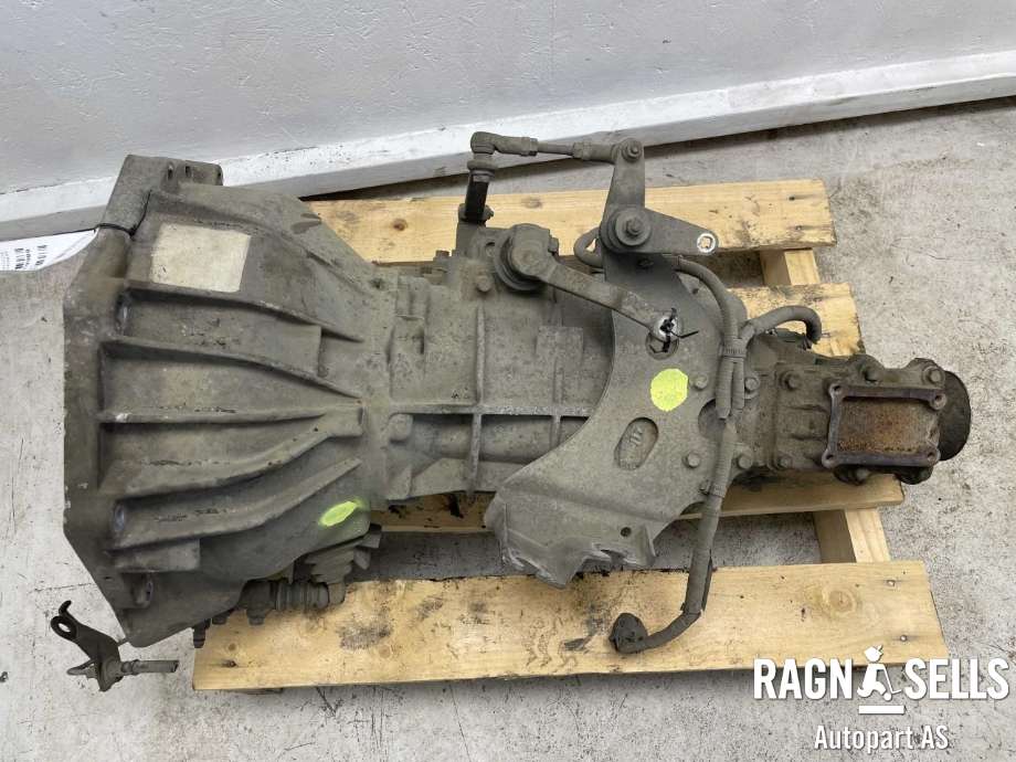 Girkasse manuell til Toyota Dyna 300 1975-->> (33030-25410|)
