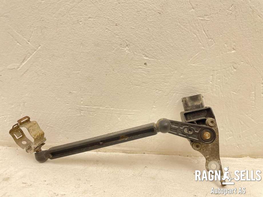 Sensor nivå til BMW 1-Serie 2011-2015 (Fase 1) (F20/F21) (F20/F21) (37 14 6 870 000|37 14 6 860 843|)