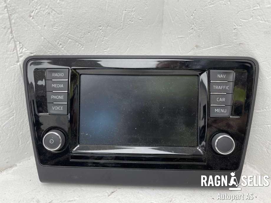 Bilstereo navigasjon til Škoda Rapid, 2012-2019 (5JA 919 604 A)