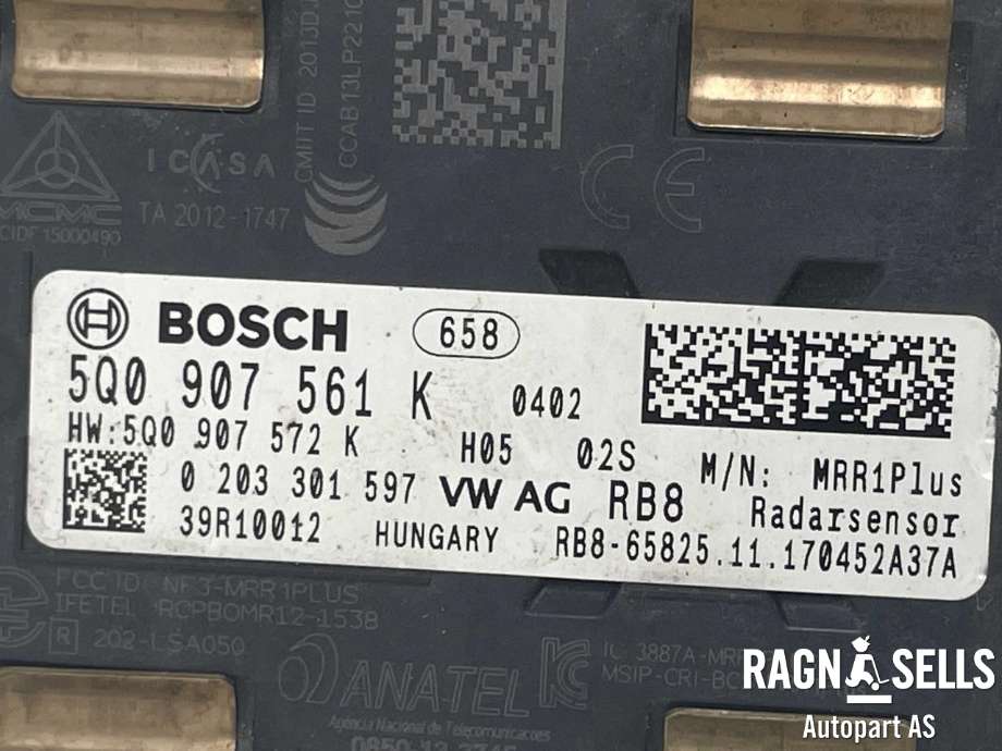 Sensor radar til Škoda Rapid 2012-2019  (BOSCH|5Q0907561K|5Q0907572K|0203301597|5Q0 907 561 K|)