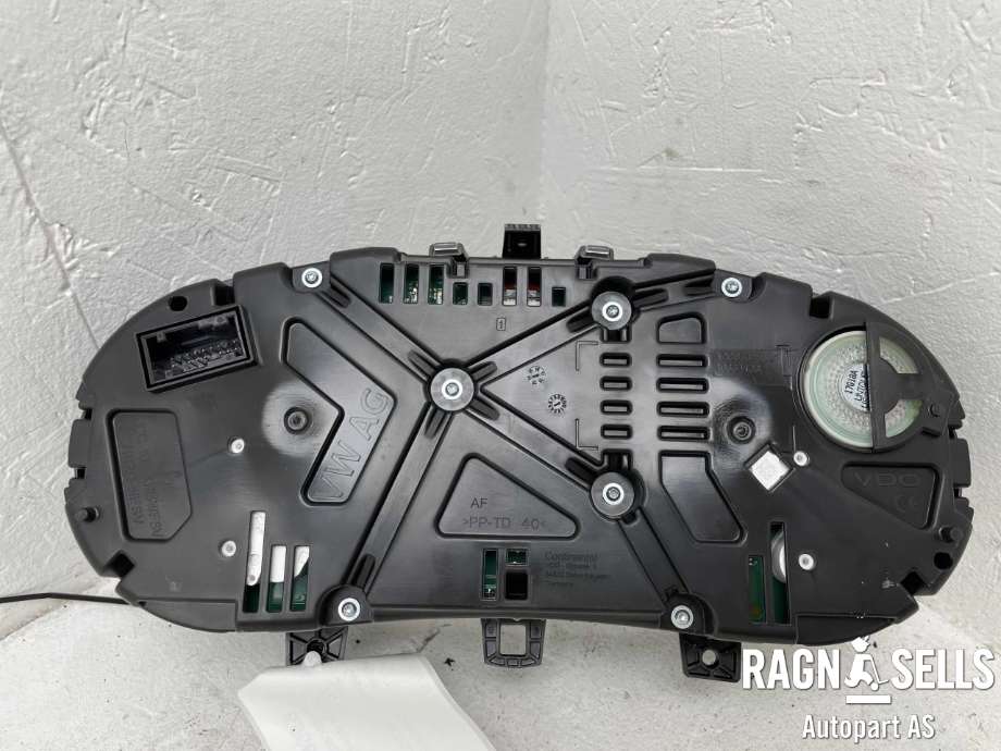 Speedometer til Škoda Rapid 2012-2019  (5JA920740B|5JA 920 740 B|A2C13556900)
