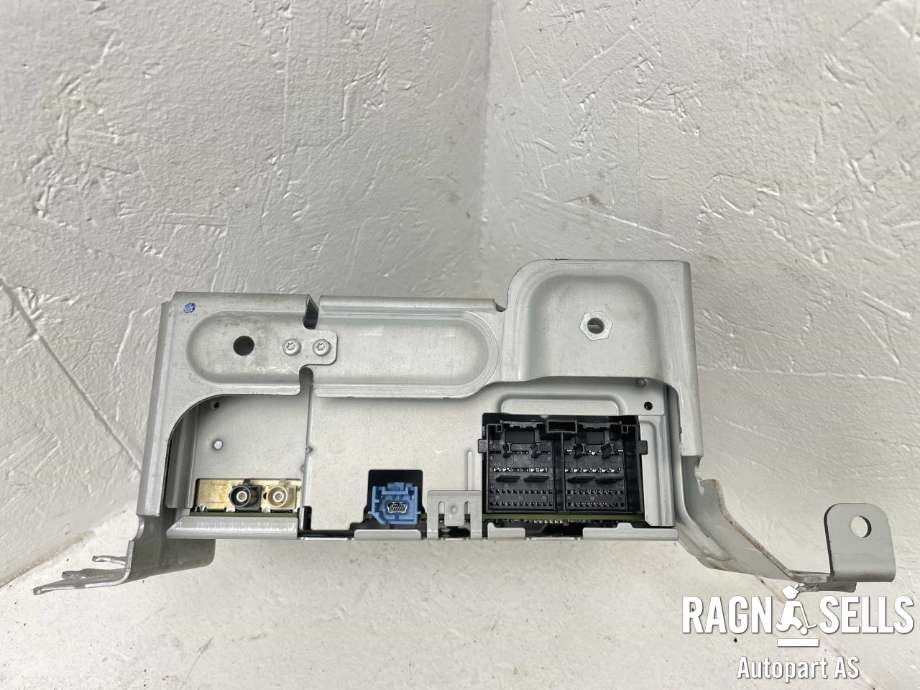 Bilstereo til Ford Explorer 2020-->> (NB5T-18K810-ZJB|)