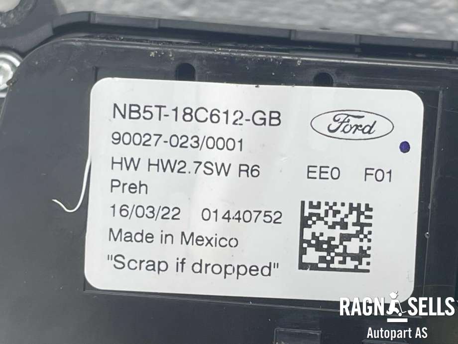 Varmeapparat betjening til Ford Explorer 2020-->>  (FOMOCO|NB5T-18C612-GB|)