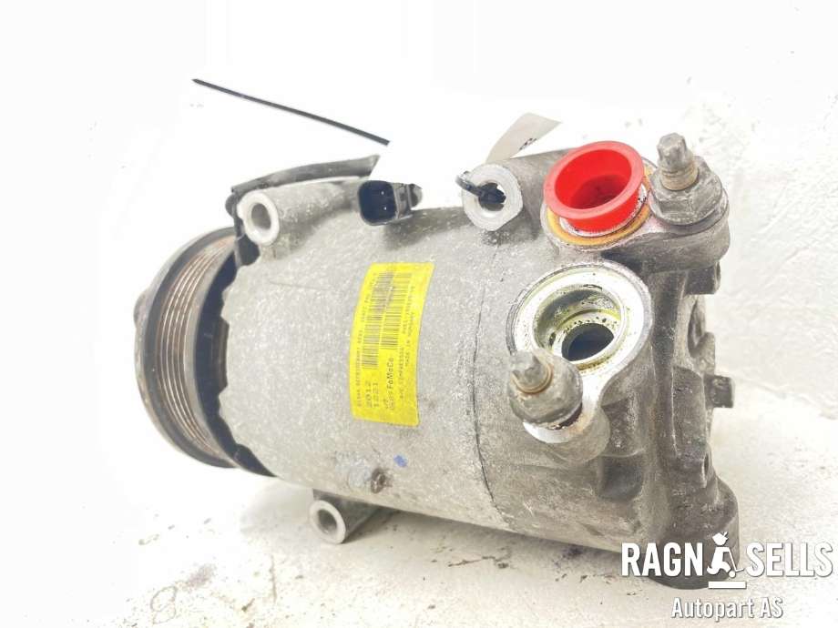 Aircondition kompressor til Ford C-Max 2010-2015 (Type II, Fase 1) (FOMOCO|AV61-19D629-DB|AV41-19D629-AA|AV41-19D629-AB|AV41-19D629-AC|AV41-19D629-AD|AV41-19D629-AE|AV6N-19D629-BA|AV6N-19D629-BB|AV6N-19D629-BC|AV61-19D629-DA||LR027788|LR030622|LR030867|LR041117|LR056300)
