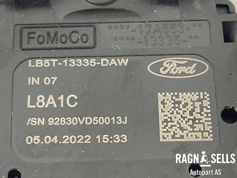 Bryter blink til Ford Explorer 2020-->>  (LB5T-13335-DAW|LB5T-13335-DB3JA6|)