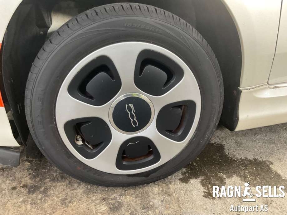 Hjulsett aluminium sommer til Fiat 500L (MPV) 2013-2015 (NEXEN|5X98 ET28 65358.1|185/55R15|)