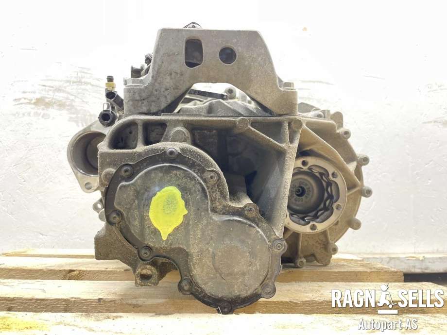 Girkasse manuell 6-trinn til VW Caddy 2020-->> (Type IV)  (0C9 300 043 H|0C9 300 043 HX|UFX)