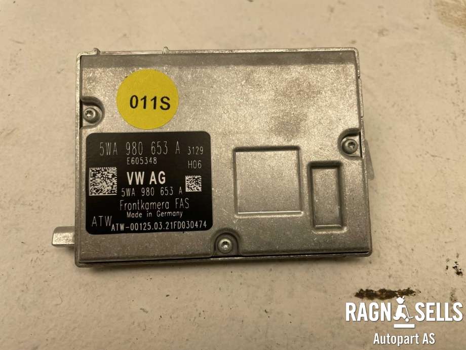 Parkeringskamera foran til VW Caddy 2020-->> (Type IV)  (5WA 980 653 A|E605348|)