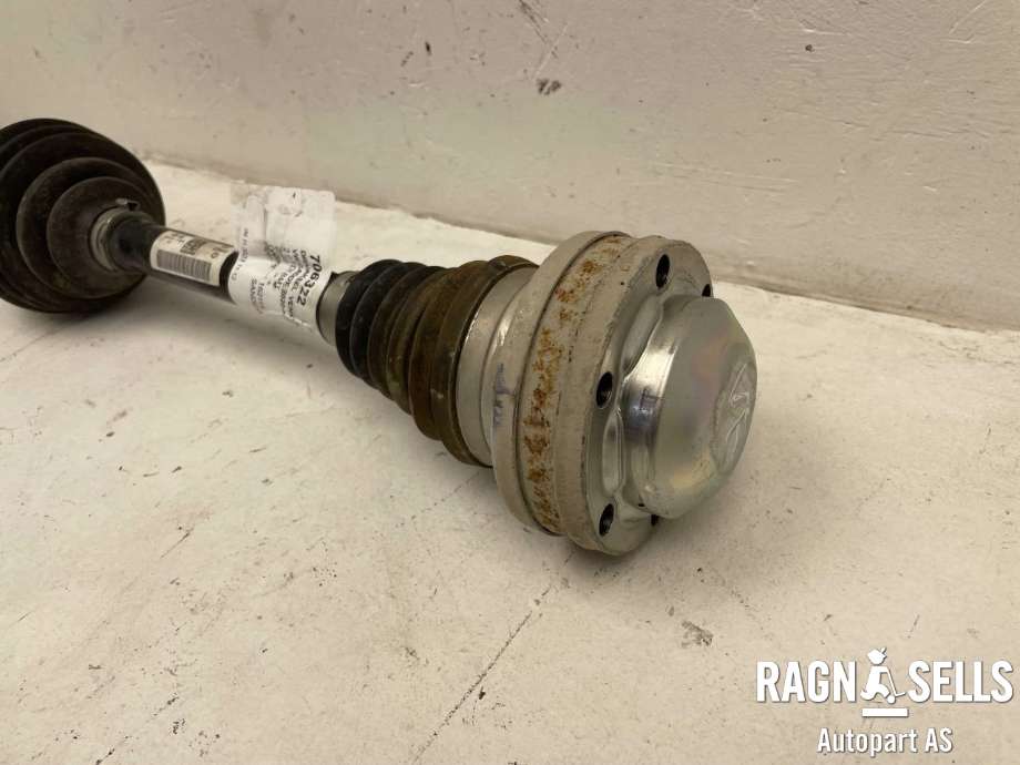 Drivaksel venstre foran, diesel/manuell til VW Caddy 2020-->> (Type IV)  (3Q0 407 271 N|)