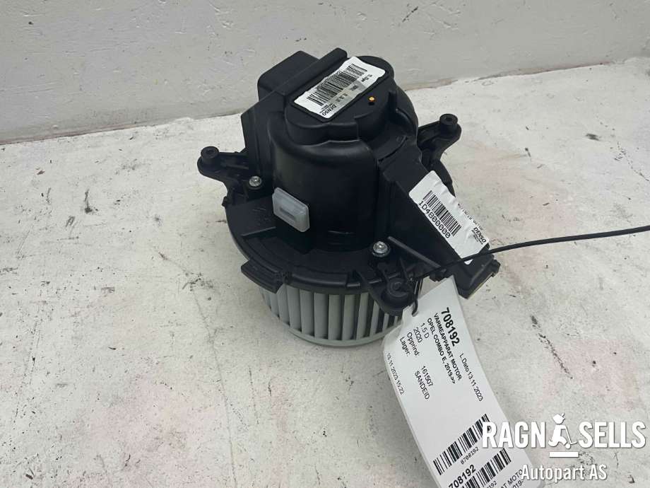 Varmeapparat motor til Opel Combo E 2019-->> (DENSO|008525|1D4800000|)