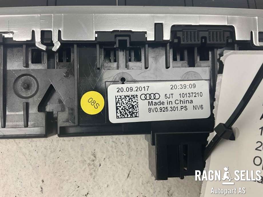 Bryter diverse til Audi A3 2016-2020 (Type III, Fase 2)  (8V0 925 301 PS|)
