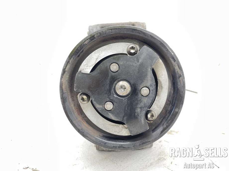 Aircondition kompressor til VW Tiguan 2011-2016 (Type I, Fase 2)  (DELPHI|5N0820803E|011405620004|5K0 820 803|5K0 820 803  X|1K0820808A|1K0820808AX|1K0820859H|1K0820859J|1K0820859N|1K0820859P|1K0820859T|1K0820859TX|5K0820803|5K0820803A|5K0820803C|5K0820803CX|)