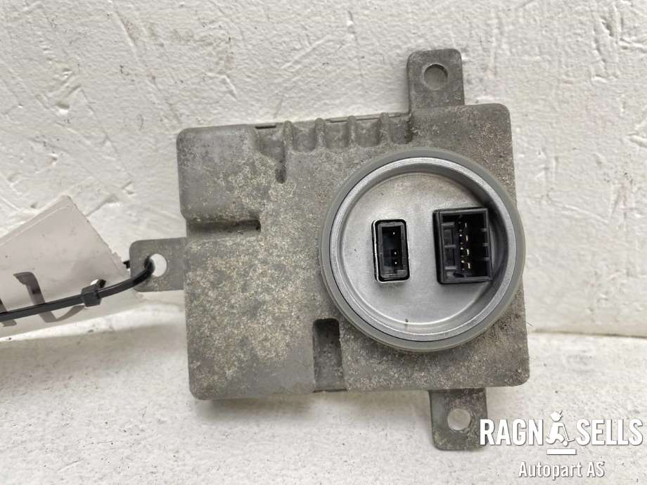 Styreenhet xenon/ballast til Audi A6 2008-2011 (Type III, Fase 2) (C6) (C6) (8K0 941 597 C|W003T20171|)