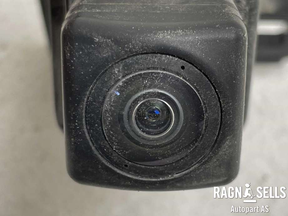 Parkeringskamera bak til Toyota RAV4 2016-2019 (Type IV, Fase 2)  (8679042090|)